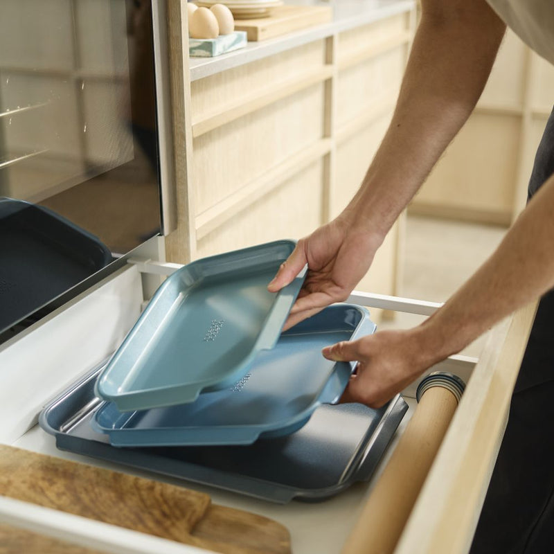 Joseph Joseph, Nest™ Bake Non-Stick 3-piece Blue Baking Tray Set
