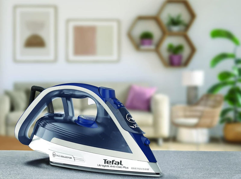 Tefal, Ultraglide Anti-Calc Plus Steam Iron, 2800 Watts