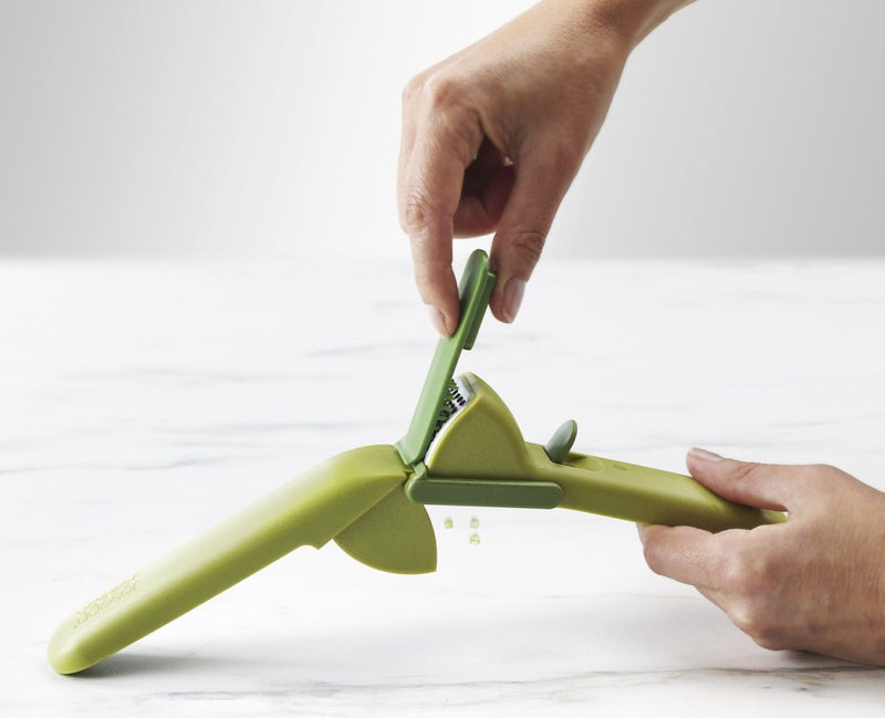 Joseph Joseph, CleanForce™ Garlic Press