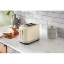 KitchenAid, Almond Cream, Beige Toaster 980w