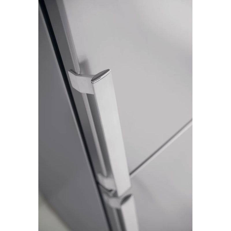 Whirlpool, Free-Standing Double Door Refrigerator: Frost-Free